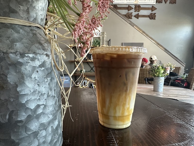 Ten Arrows Coffee & Bistro photo 4