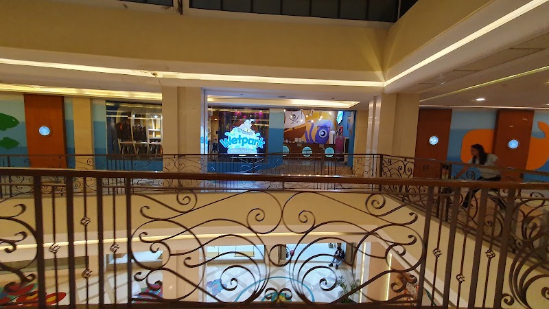 Venice Cineplex Cinema