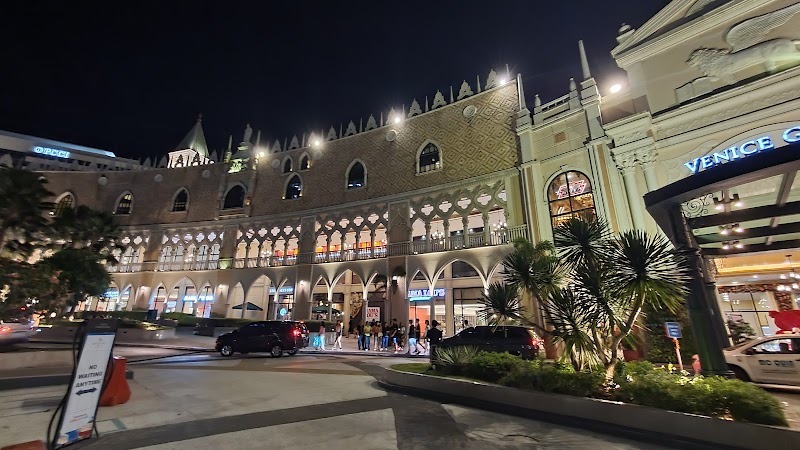 Venice Cineplex Cinema