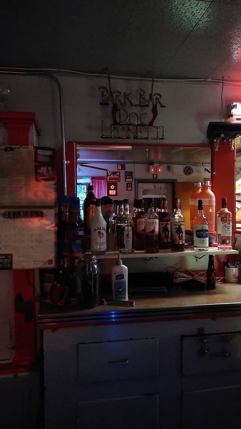 DJ's Park Cafe photo 3