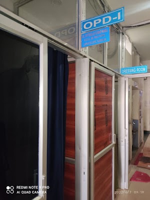 Dr Chitranjan Kumar Pankaj Laparoscopic surgeon in Deoghar Jharkhand - Image 3