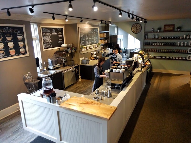 IKE Box Café photo 4