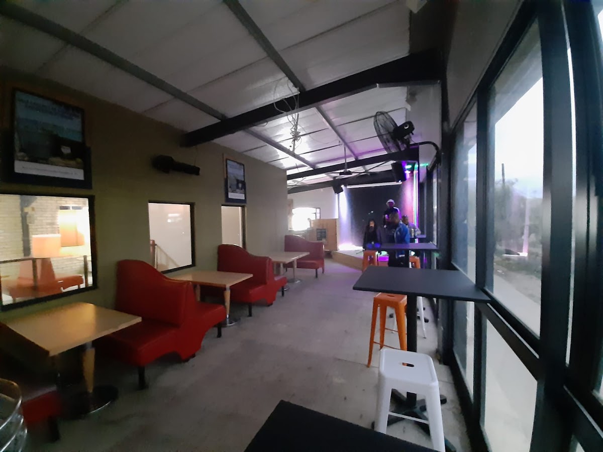 Truns Loxion Lounge — photo 3