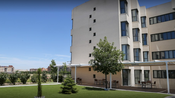 Residencia Residencia Geriatel Rivas — P.º de las Provincias, 1, 28523 Rivas-Vaciamadrid, Madrid, España