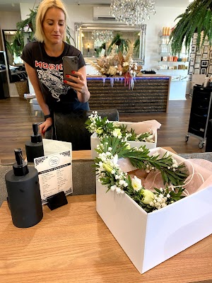 Sharp N Stylish Hair Spa photo 2