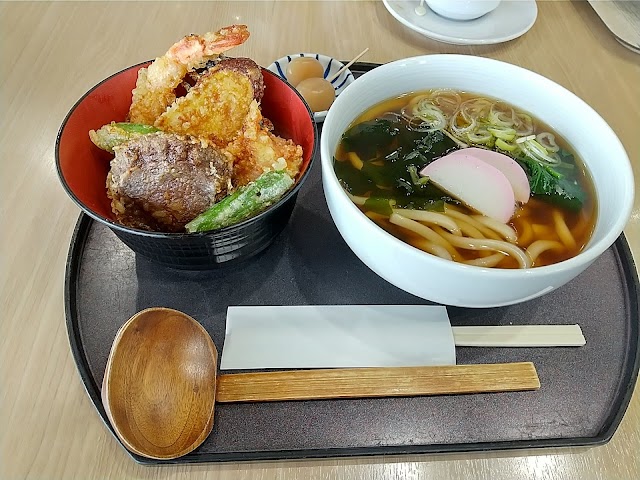 Shibukawa Country Club - Photo 3
