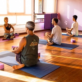 Casa Shakti - Yoga, Ayurveda, Reiki e Cursos