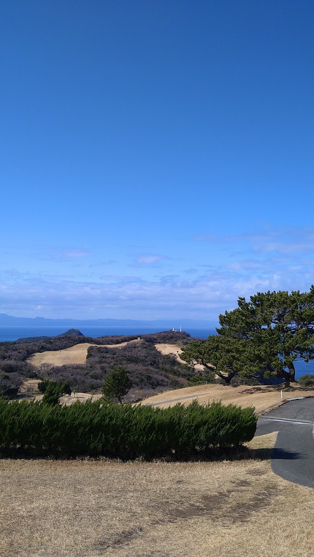 Izu Oshima Resort Golf Club - Photo 4