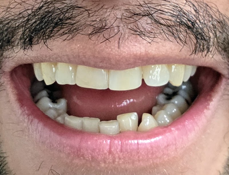 Livia Morelo Odontologia - foto 2