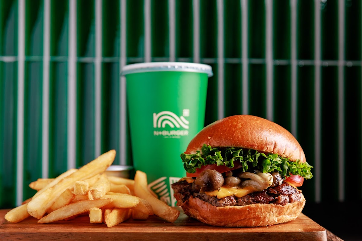 N+ Burger photo 2