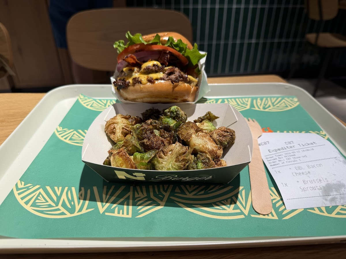 N+ Burger photo 5