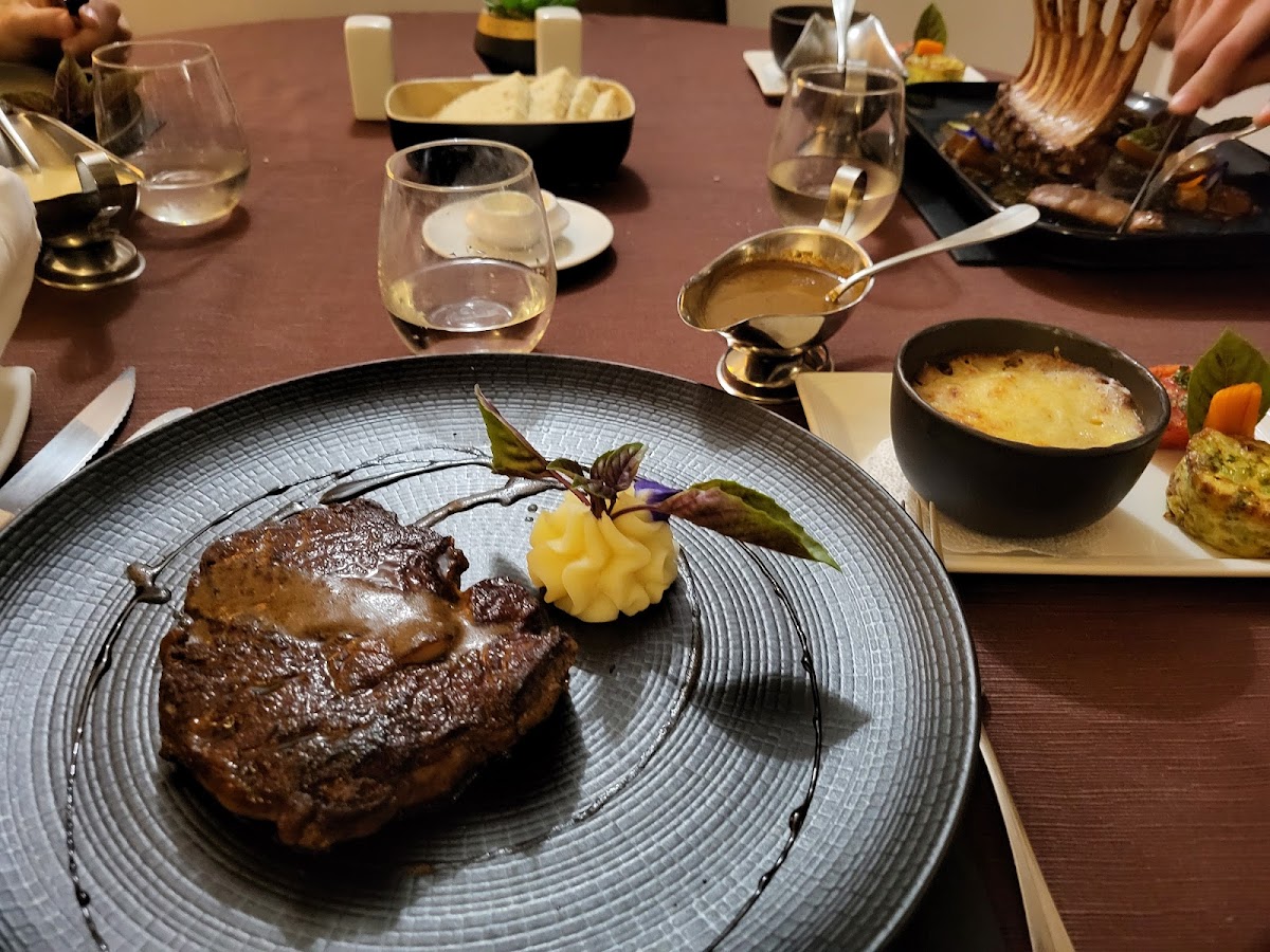 Le Grillardin in tahiti