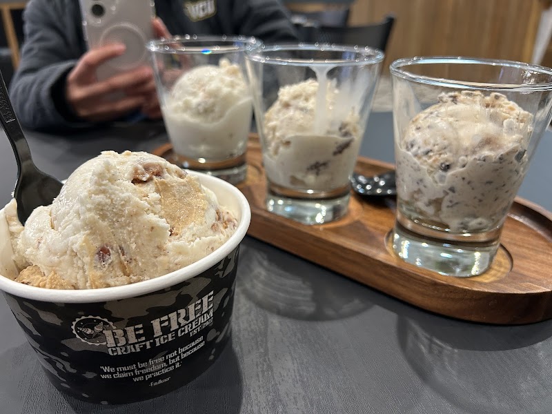 Be Free Craft Ice Cream Cafe photo 3