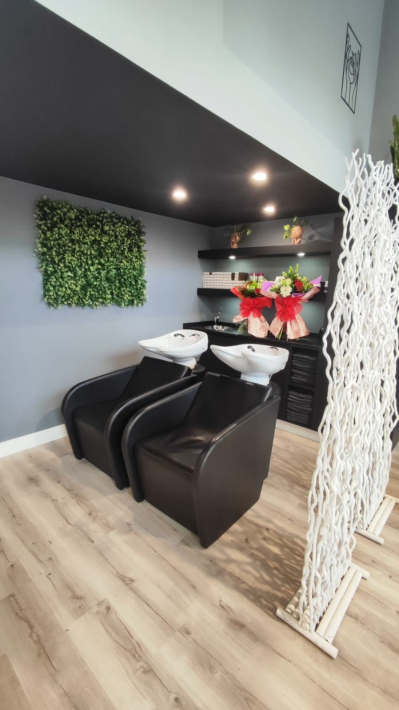 Peluqueria MyS Creative photo 4