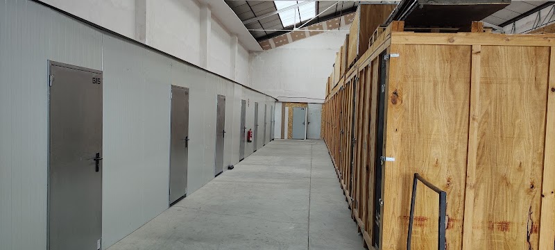 Trasteros Logroño en Cam. de la Serna, 32, 31230 Viana, Navarra, España - Imagen 2
