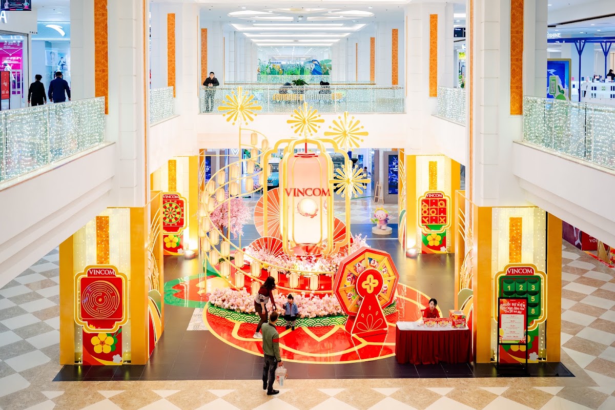 Vincom Ice Rink – Royal City (Hanoi) exterior — Hanoi, Vietnam