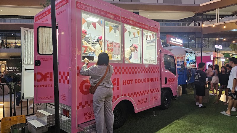 Goof! Hot Doughnuts