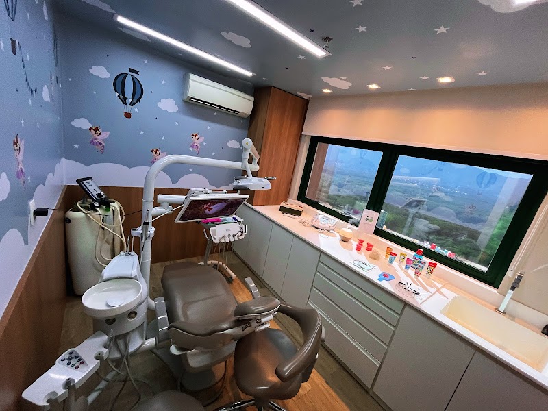 Dra Carla Martins Odontopediatra - foto 2