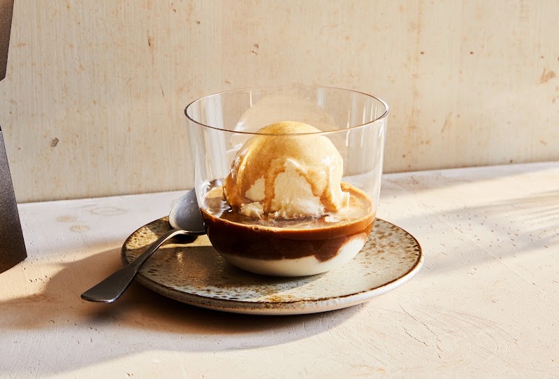MOB Studios & Gallery | Caffè, Coffee, Beer, & Wine photo 3