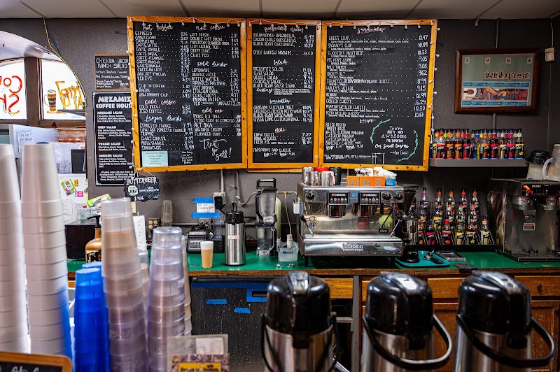 Mezamiz Coffee House photo 2