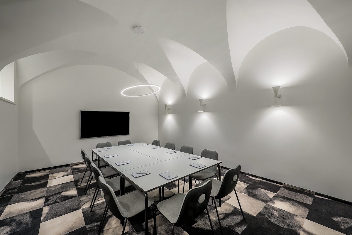 Artagonist Art Hotel 3