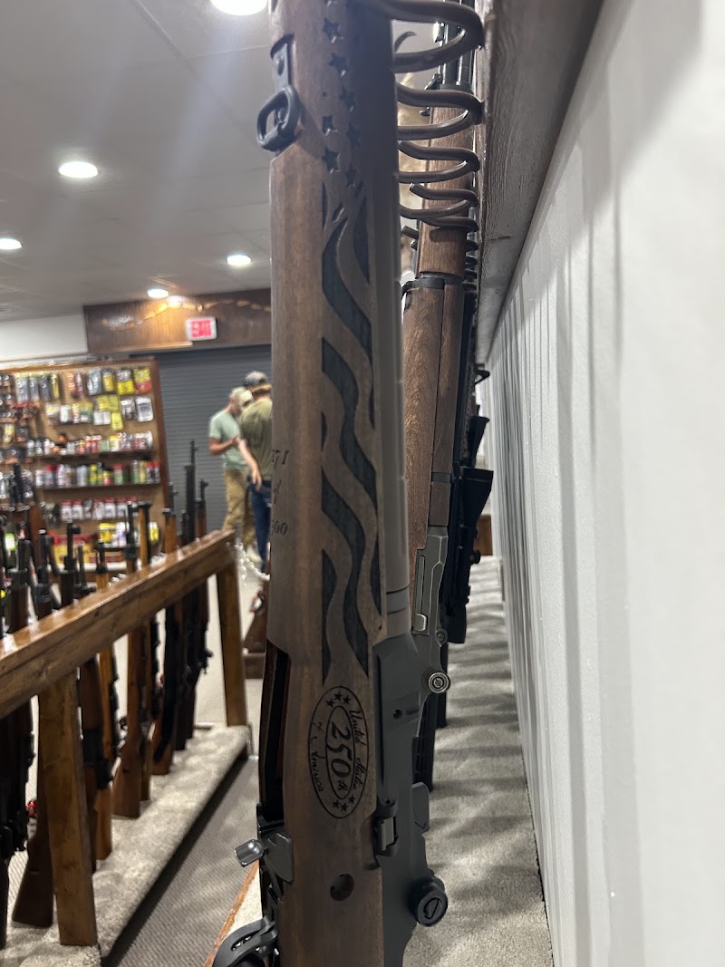 Dave's Gun Shop photo