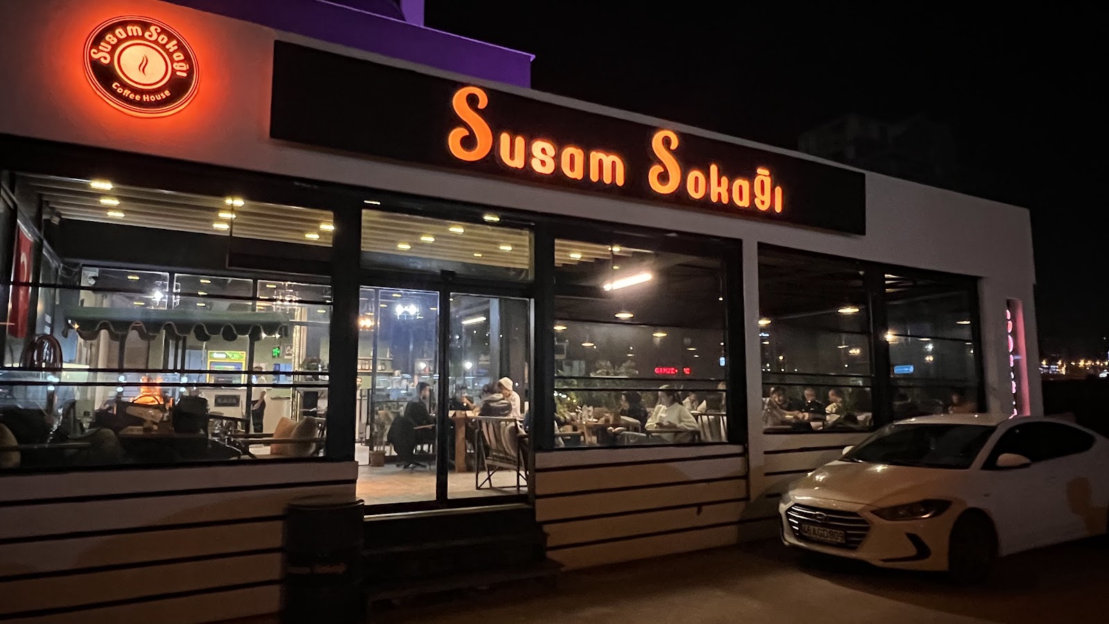 SUSAM SOKAĞI COFFEE HOUSE mekanı