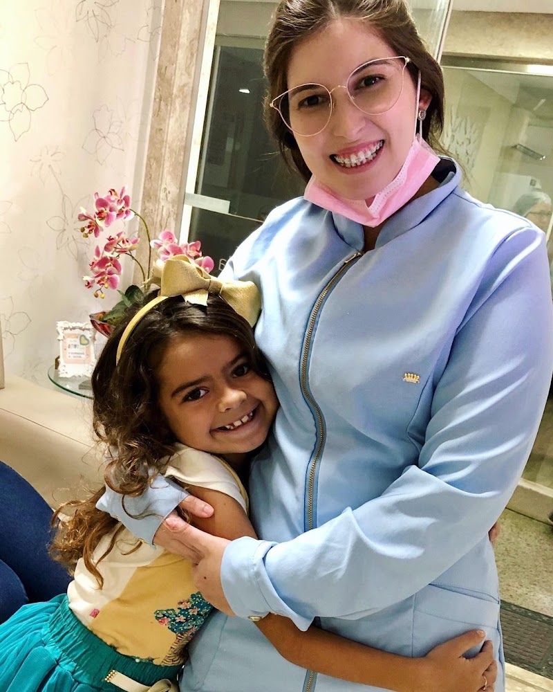 Dra. Luiza Azevedo | Ortodontista