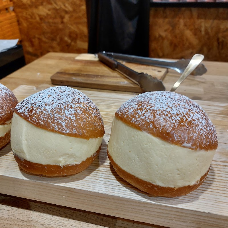 Butter and toast photo 8