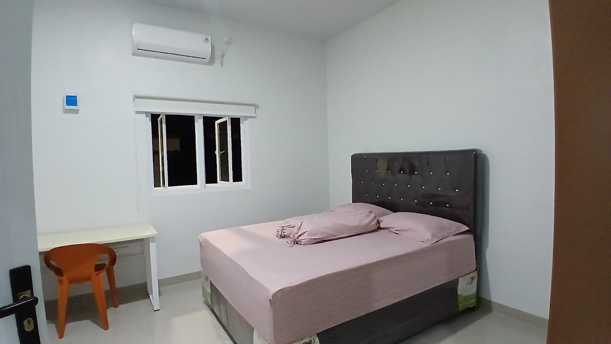 KOST EKSKLUSIF BLESS LIVING MAKASSAR
