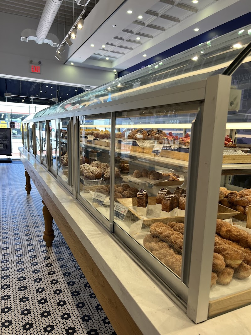 Paris Baguette photo 2