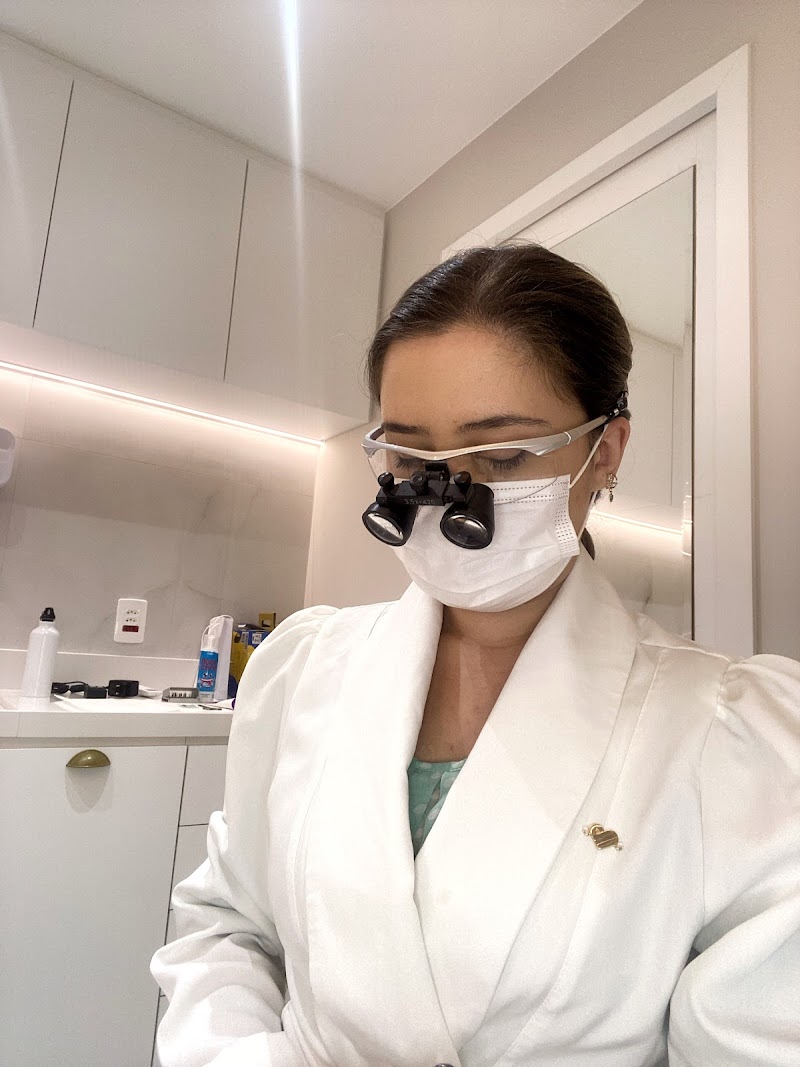 Dra. Kamilla Kunsch - Dentista | Odontologia Estética e Restauradora - foto 4