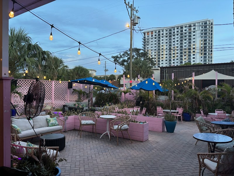 Dirty Laundry photo 1