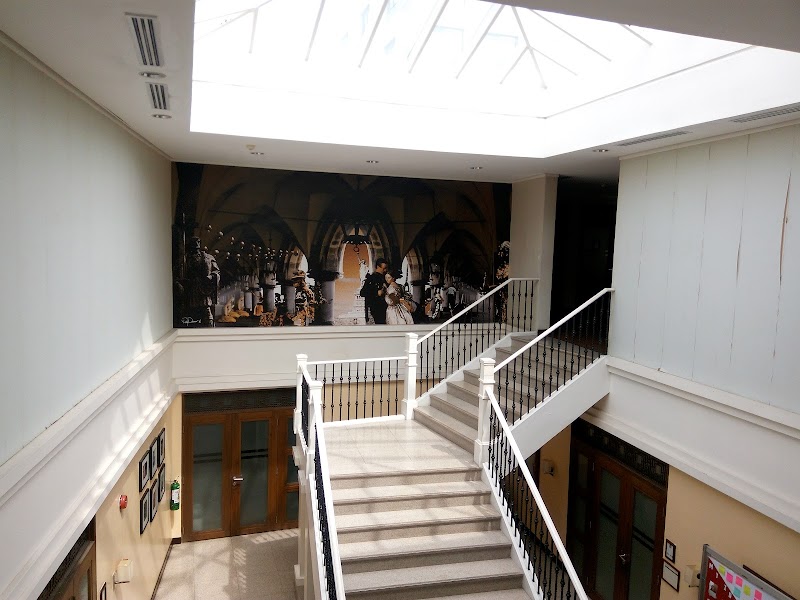 Enderun Colleges