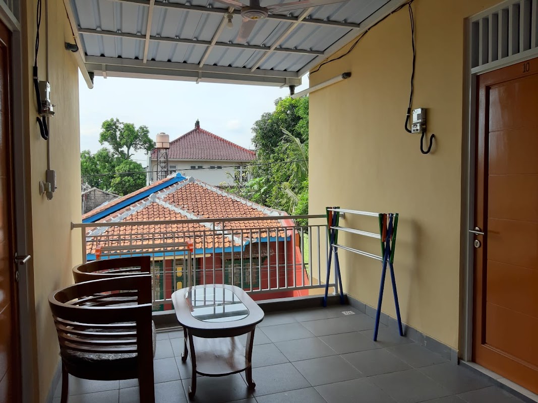 KOST PUTRI 51
