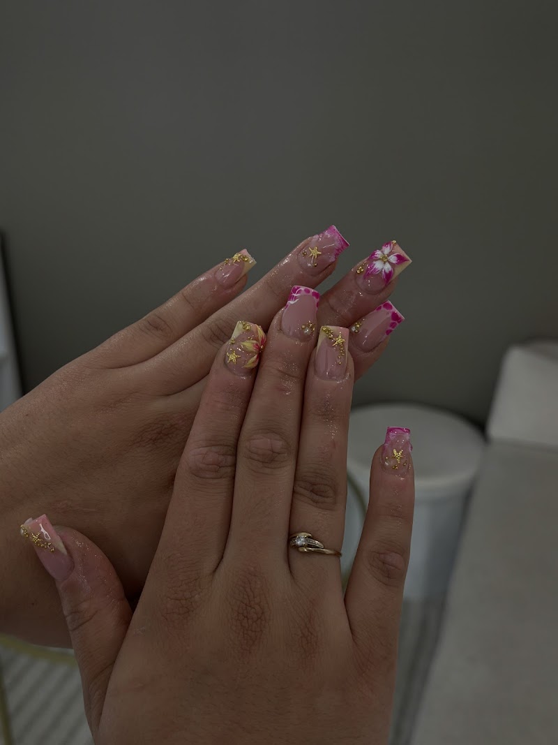 CECILIA BONNASSIES (BEAUTY OF NAILS) — photo 4