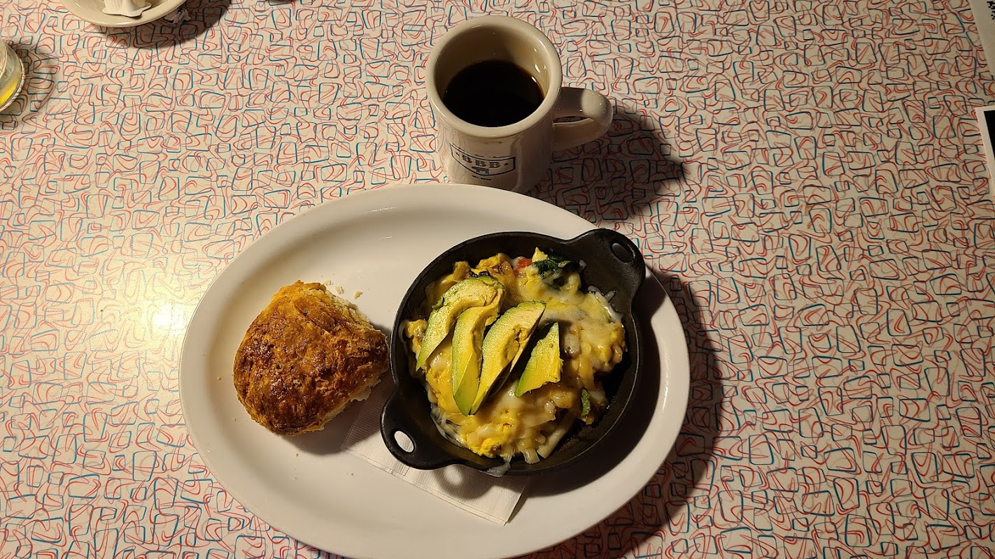 Charleston Harbor Fish House - Southern Fare from the Land and Sea photo 2