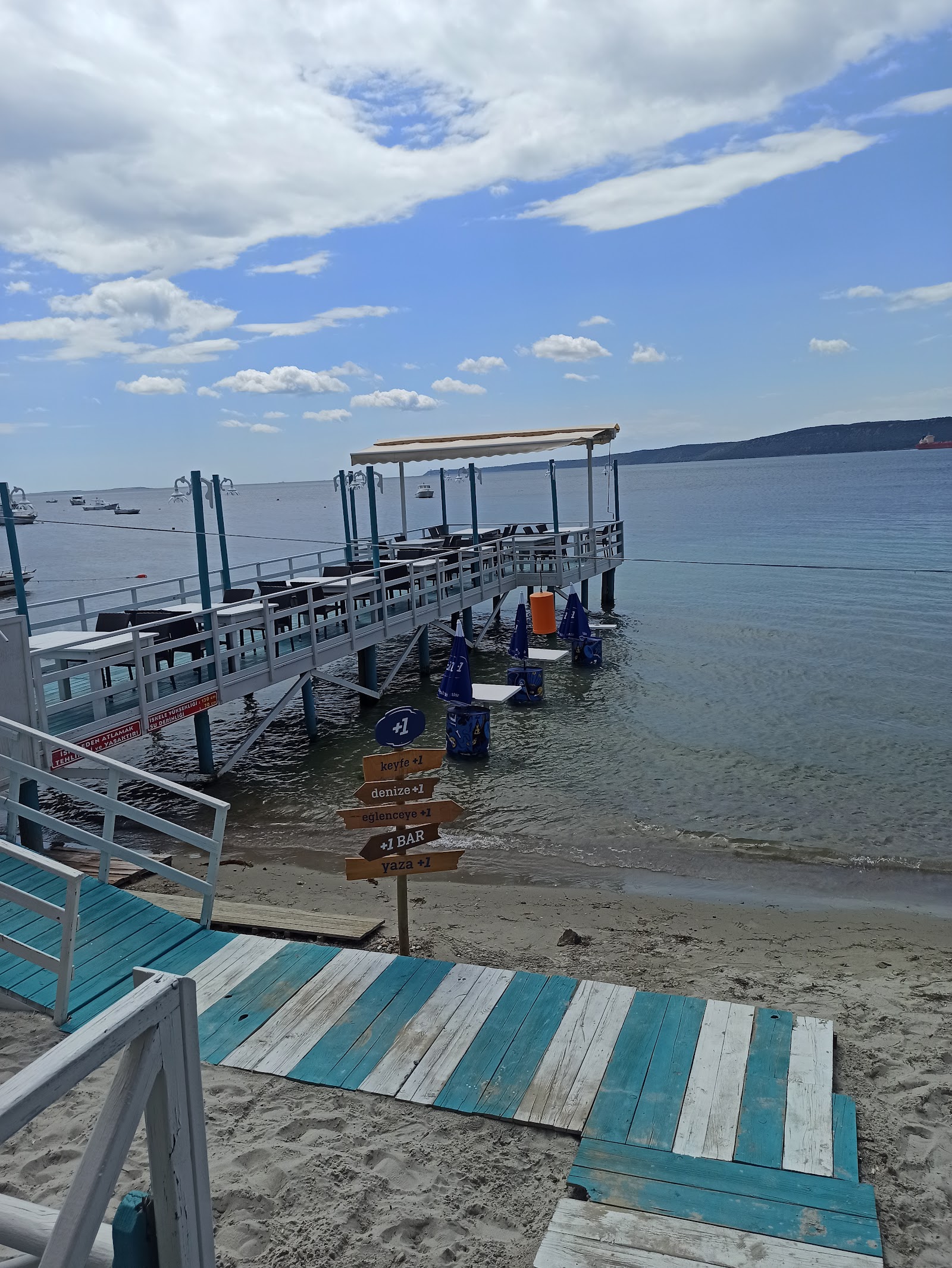 Marine Beach Club mekanı