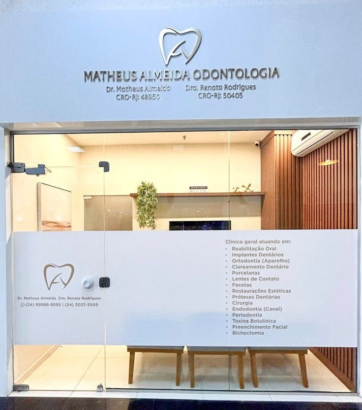 Dr. Matheus Almeida | Dentista em Volta Redonda