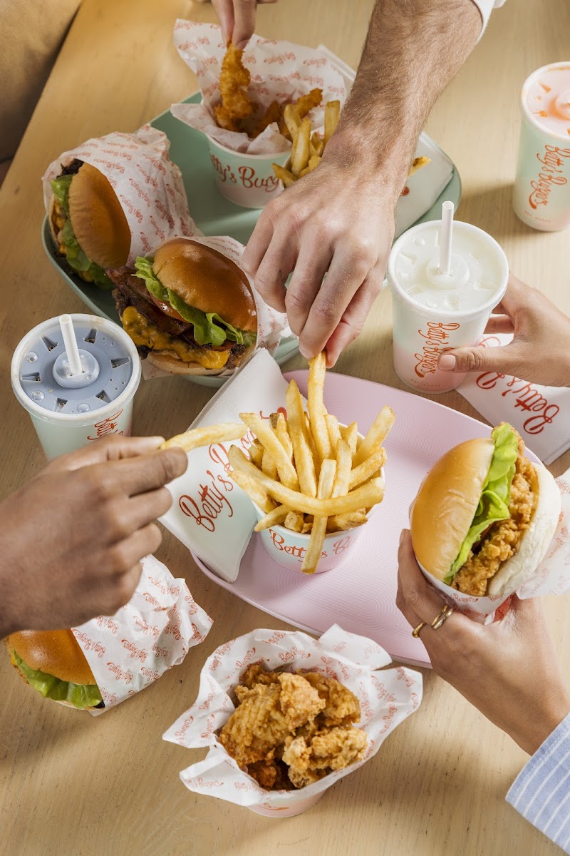 Betty's Burgers photo 2