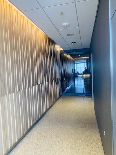 Air Canada Maple Leaf Lounge — Google photo 2