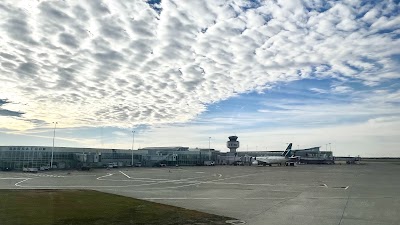 Air Canada Maple Leaf Lounge — Google photo 4