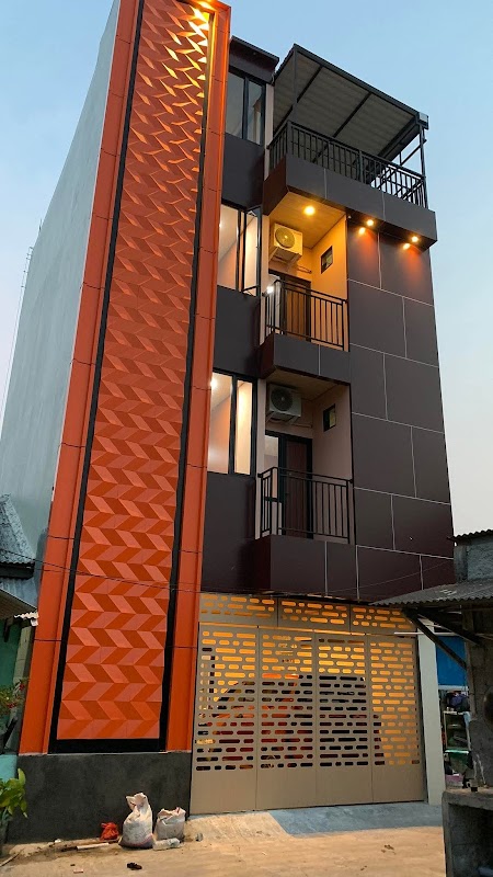 Kost Qinay