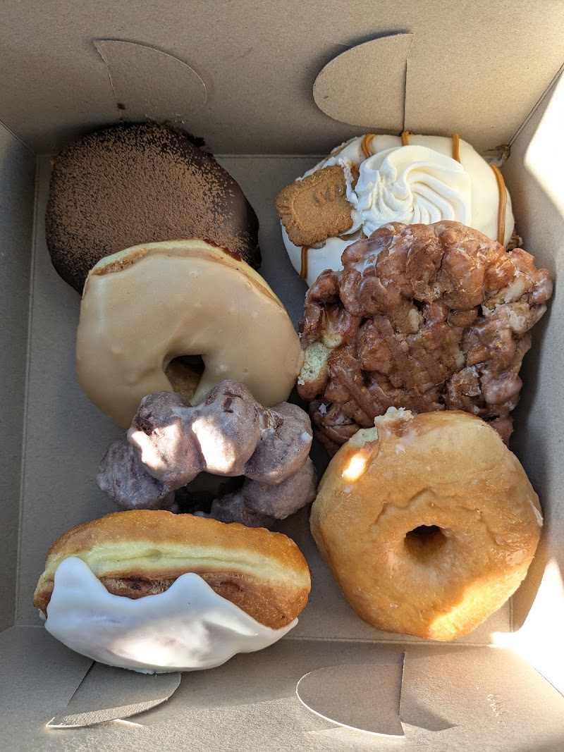 Aroma Maya Coffee & Donuts (Sobeys Fast Fuel) photo 3