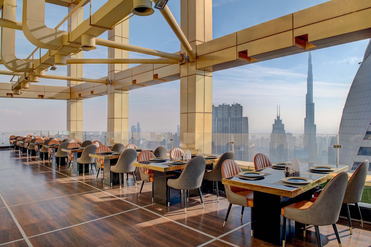 Highest View Lounge & Restaurant