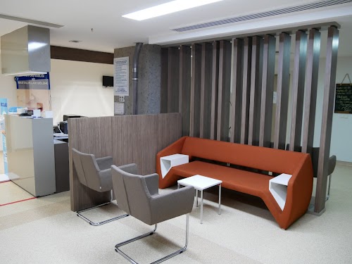 PROFUE Hair Clinic logo