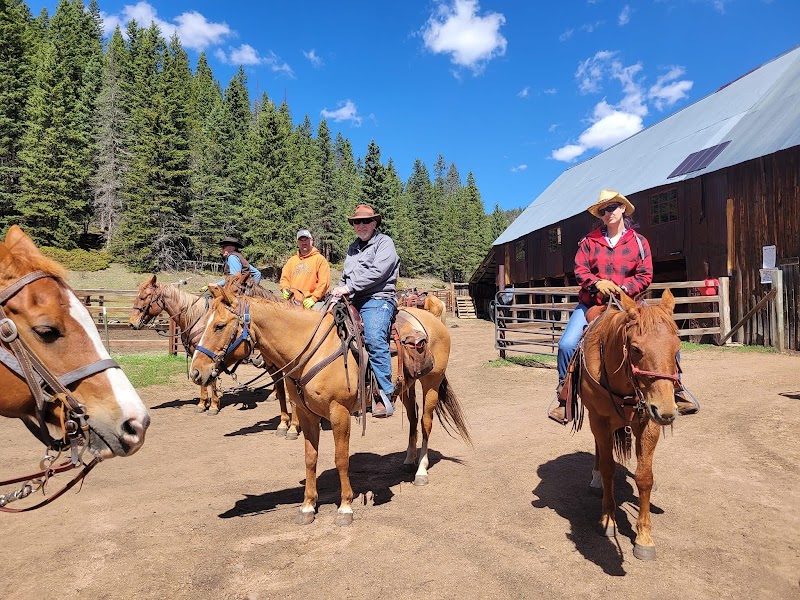 Elk Glade Outfitters - Photo 1