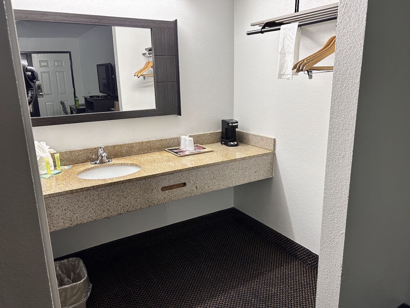 Ocean Breeze Motel photo 5