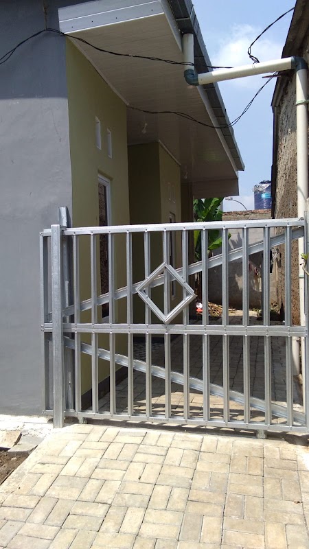 Kontrakan Pak OKi Cibinong