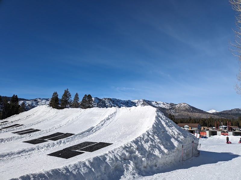 Tahoe Paradise Golf Course photo 2